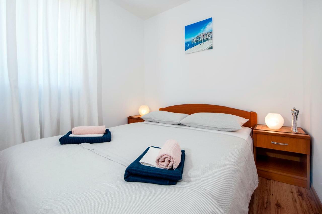 Apartment Thalassa Rovinj Exterior foto